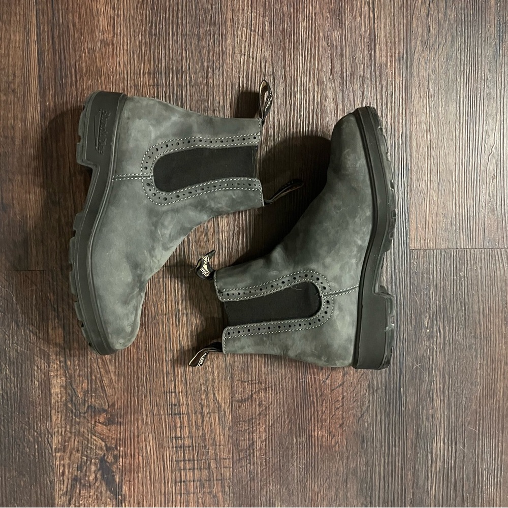 Blundstone Gray Chelsea Boots